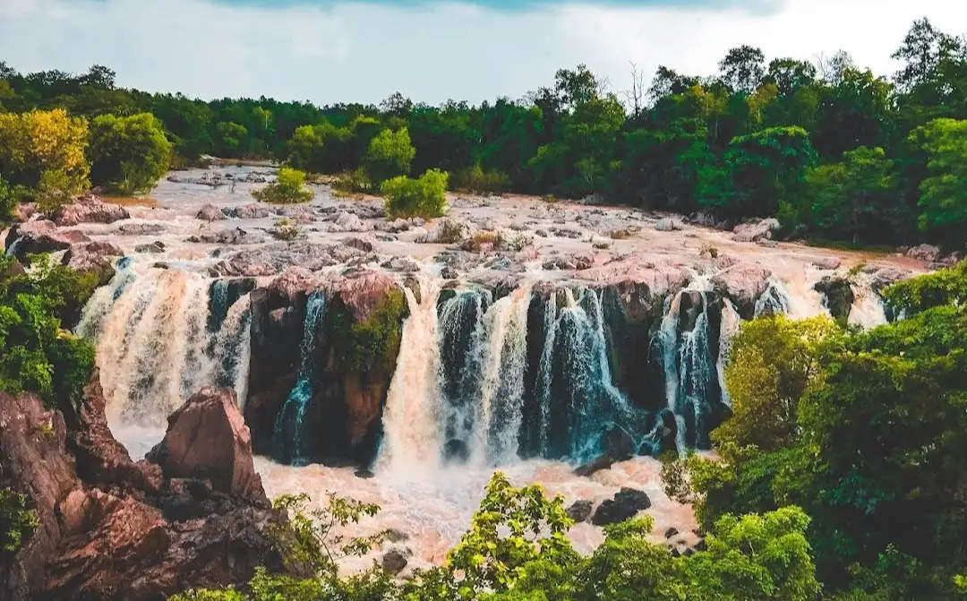 Gundicha Ghagi Waterfall 